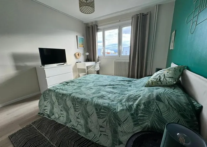 Apartment M049 Marquer Grand Joli T4 A