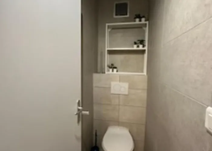 M049 Marquer Grand Joli T4 A Apartment